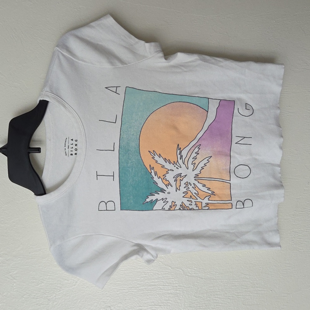 2 Billabong tops